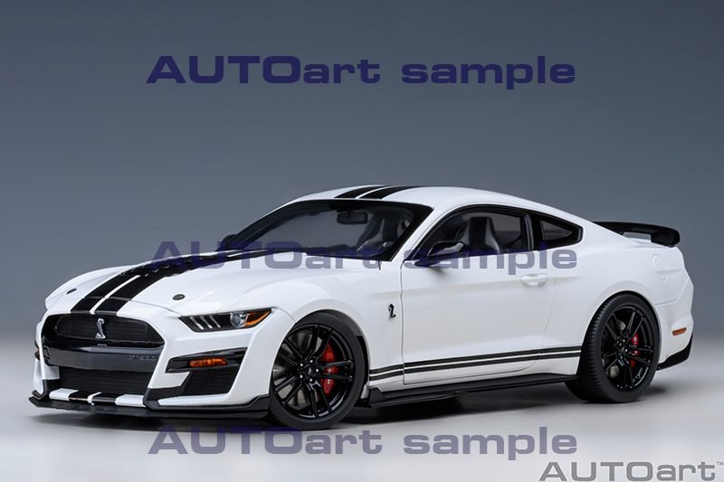 Ford Mustang Shelby GT500 (Oxford White)