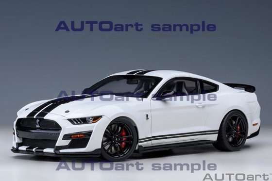 Ford Mustang Shelby GT500 (Oxford White)