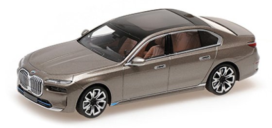 BMW I7 – 2023 – GREY METALLIC