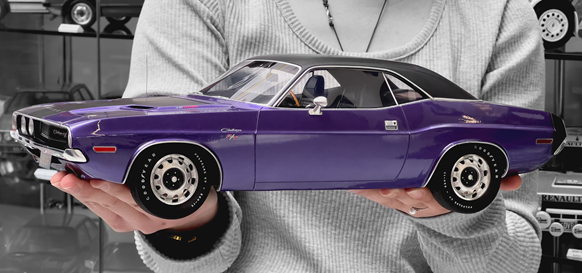 DODGE CHALLENGER R/T PLUM CRAZY 1970