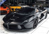 Ferrari LaFerrari 2012 apribile diecast - SPECIAL PACK Matt black vetrina inclusa