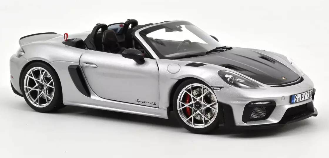 Porsche 718 Spyder RS w/ Weissach Pack 2023 GT-Sil