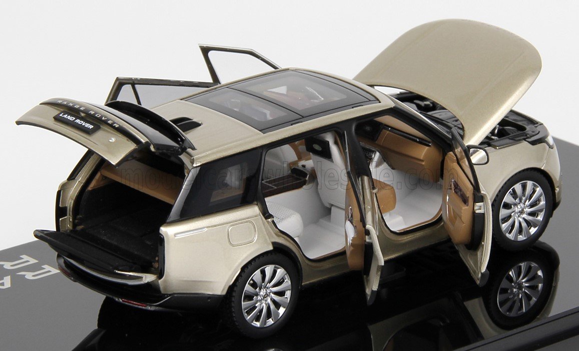 LAND ROVER - RANGE ROVER SV SERENITY 2023 - GOLD
