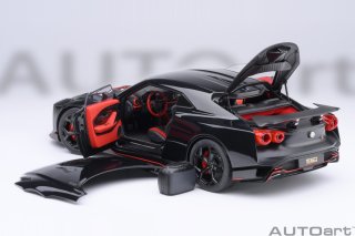 Nissan GT-R50 by Italdesign (Black/Matt Black)