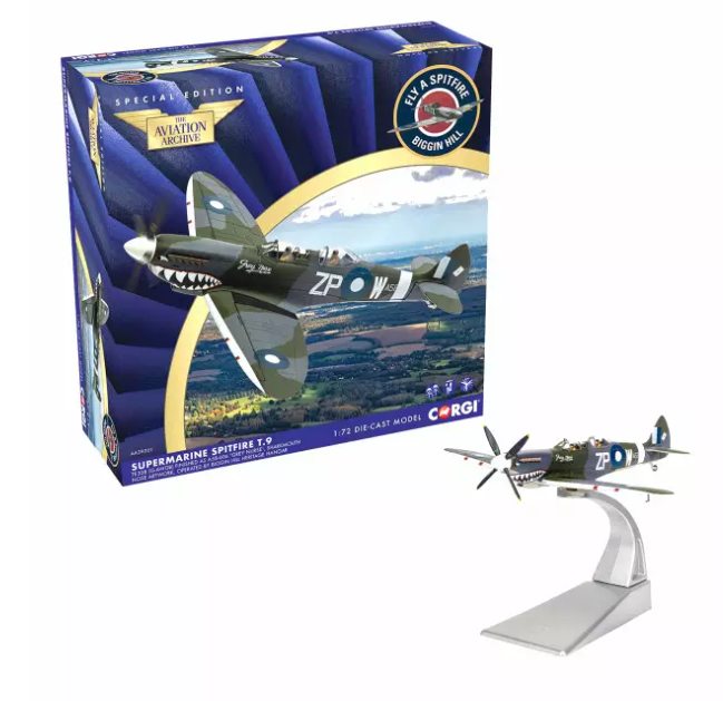 Supermarine Spitfire T.9 A58-606 'Grey Nurse' Shar