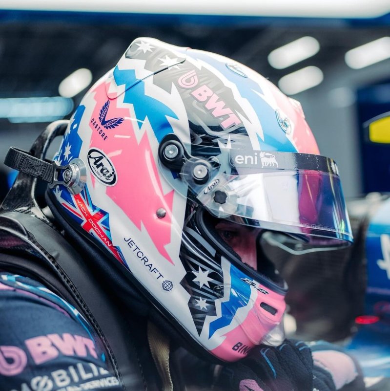 HELMET Jack Doohan - BWT Alpine Formula One Team - 2025 1/5