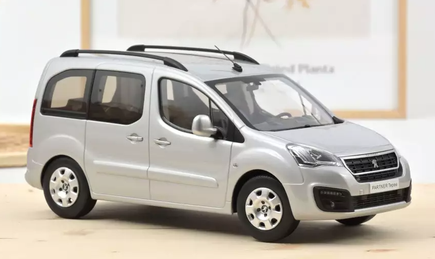 Peugeot Partner 2016 Silver 1:18 - 150pcs