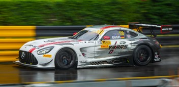 Mercedes-AMG GT3 Evo No.130 Mercedes-AMG Team GMR 