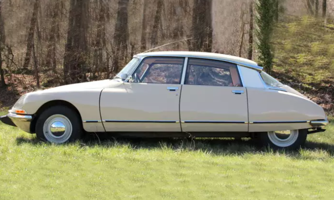 Citroën DS 23 Pallas 1974 Vanneau Beige