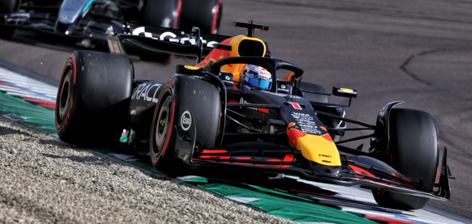 ORACLE RED BULL RACING RB21 - MAX VERSTAPPEN - WIN