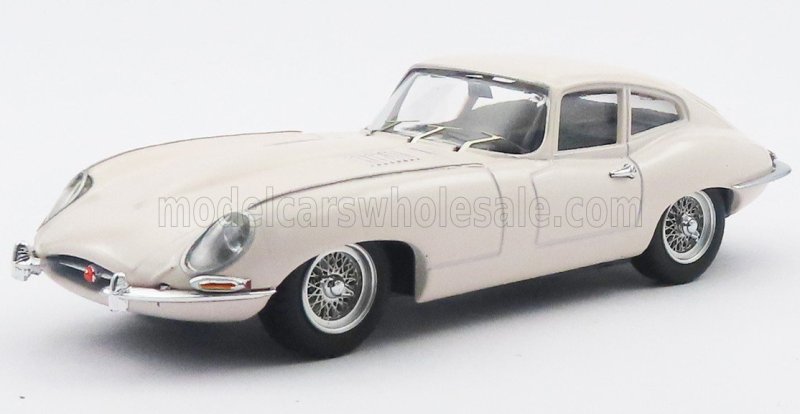 JAGUAR - E-TYPE COUPE 1961 - PERSONAL CAR RITA PAVONE - PINK