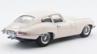 JAGUAR - E-TYPE COUPE 1961 - PERSONAL CAR RITA PAVONE - PINK