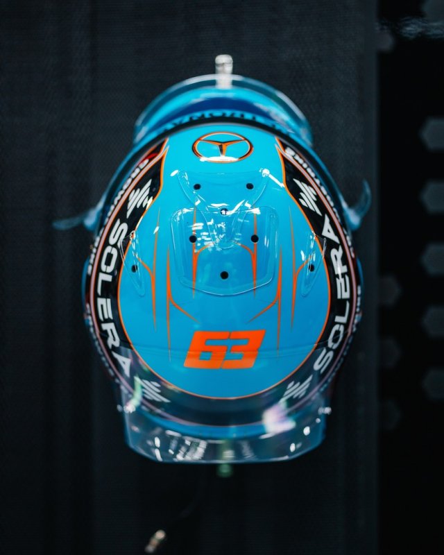 HELMET GEORGE RUSSELL - MERCEDES-AMG PETRONAS F1 TEAM - GP GRANDE BRETAGNE 2025 1/5