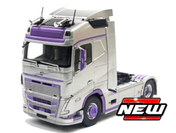 Volvo FH16 750 Globetrotter XL 2023 modèle réduit 1/24 Solido