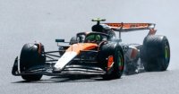 MCLAREN MCL39 N°4 McLaren F1Team winnerGP Grande-Bretagne 2025 Lando Norris + Pit board