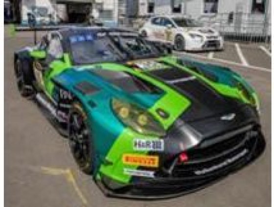 Aston Martin Vantage AMR GT3 EVO #35 1/43 Spark