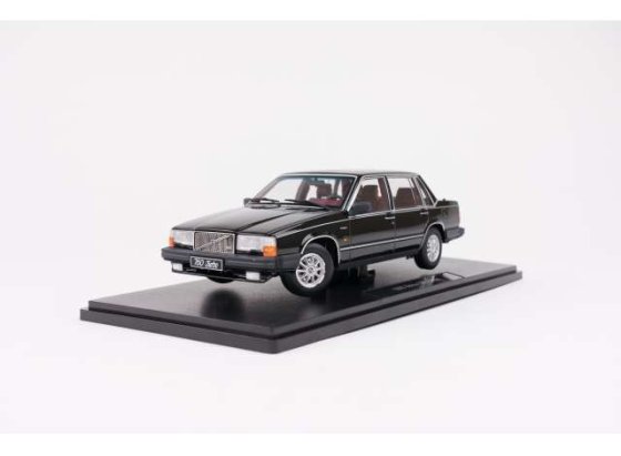 VOLVO - 760 TURBO 1985 - BLACK