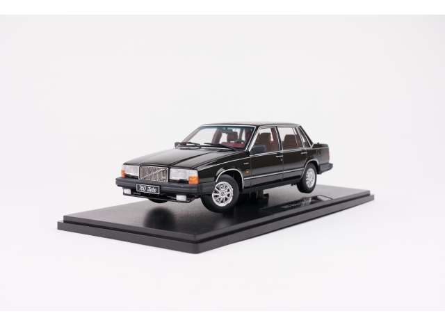 VOLVO - 760 TURBO 1985 - BLACK