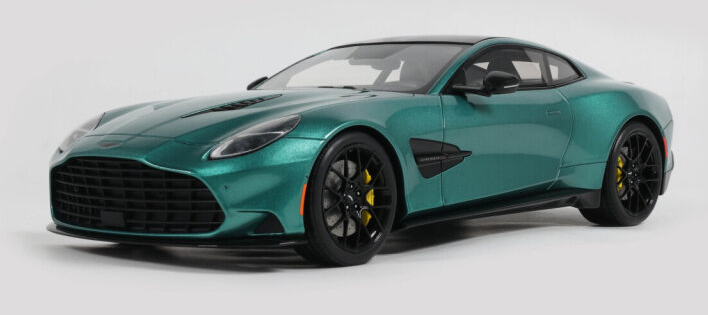 ASTON MARTIN VANQUISH GREEN 2024