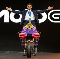 DUCATI - DESMOSEDICI GP24 TEAM PRAMAC RACING N 1 WORLD CHAMPION MOTOGP FILM AWARDS 2024 JORGE MARTIN