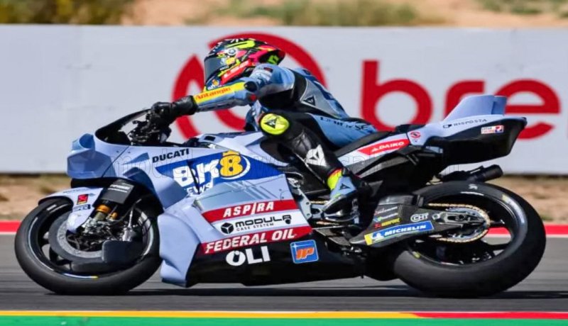 Ducati Desmosedici GP25 Team Gresini Racing #54 1/12 Kiloworks
