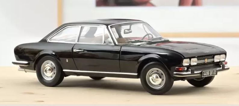 Peugeot 504 Coupe 1972 ZWART