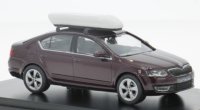 Skoda Octavia IV FL, bruin, 2024, 1:43