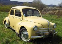 RENAULT - 4CV 1961 - BEIGE