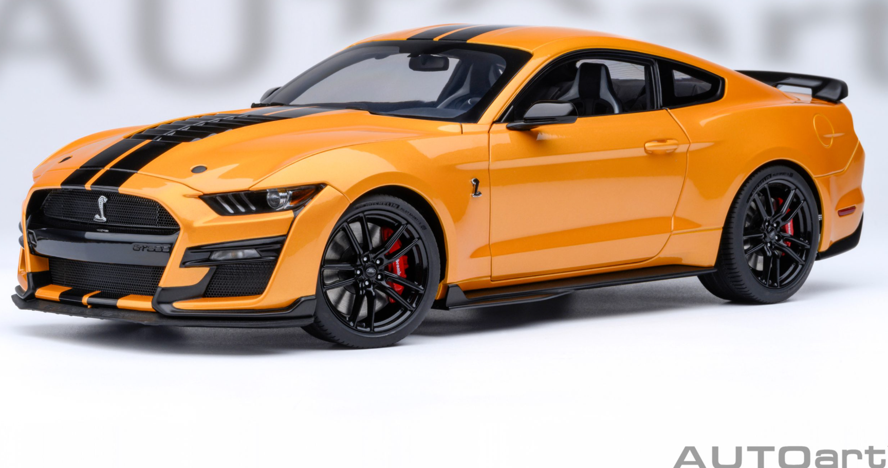 Ford Mustang Shelby GT500 (Cyber Orange)