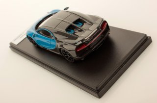 Bugatti Chiron Sport with Open Wing 1:43