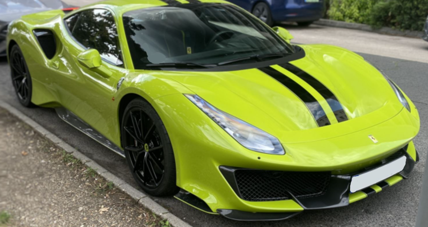 Ferrari 488 PISTA Verde Germoglio