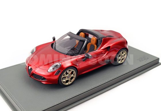 Alfa Romeo 4C Spider Tributo 33 Stradale (Rosso Villa d’Este)