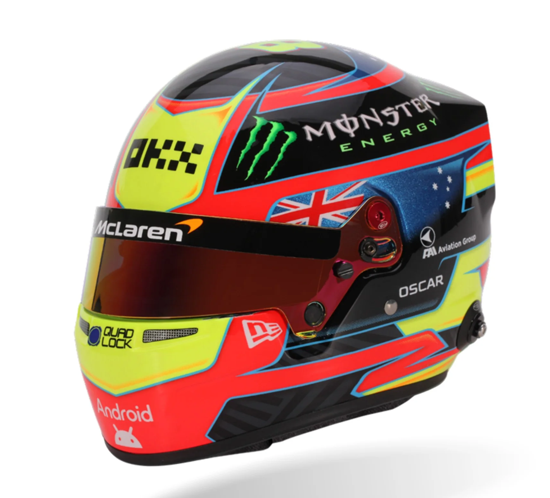 Oscar Piastri #81 McLaren F1 team Formula 1 2025