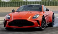 ASTON MARTIN Vantage 2025 Red