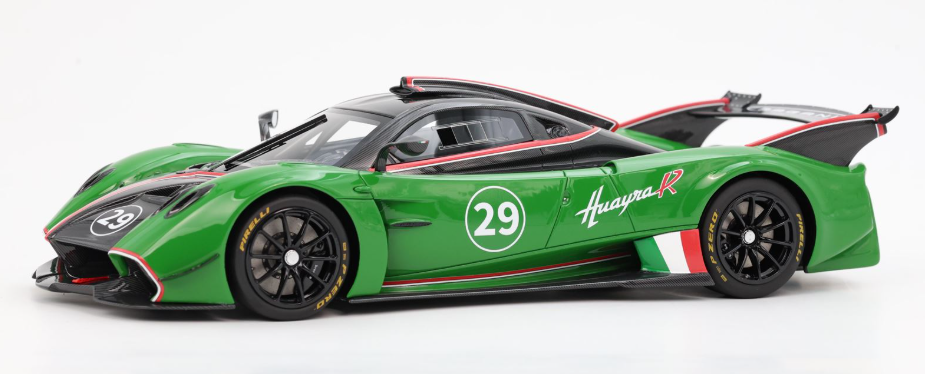 Pagani Huayra R Carbonio nero lucido e verde prato