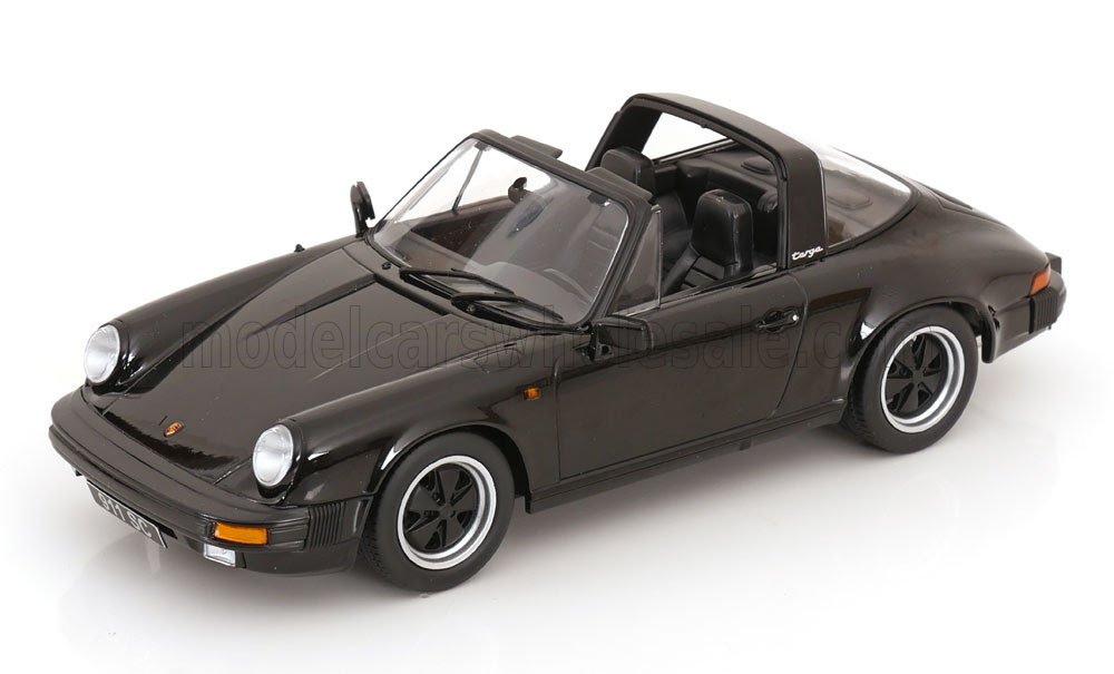 PORSCHE - 911 SC TARGA 1983 - BLACK