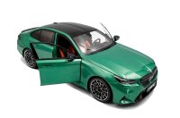 BMW M5 – M Isle of Man Green Metallic – 2025