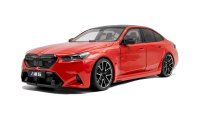BMW M5 – FIRE RED – 2025