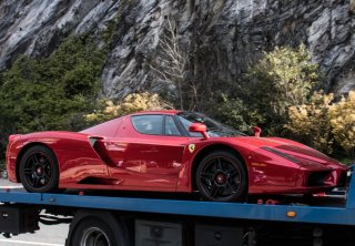 Ferrari Enzo diecast apribile F1 2007 red - cerchi rosso e nero - Luxury pack