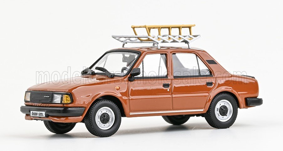 SKODA - 120L 1984 WITH SNOW SLEDGE