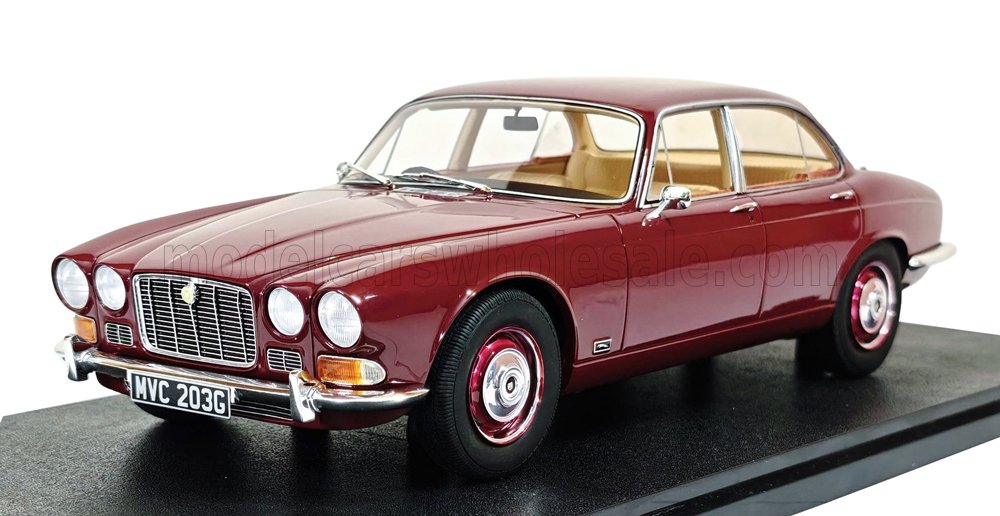 JAGUAR - XJ6 4.2L MKI 1968 - REGENCY RED