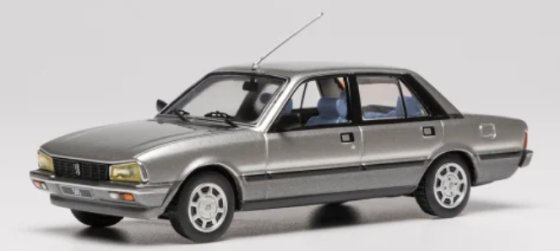 Peugeot 505 Turbo 1984 zilver 1/43 IXO