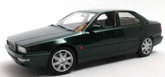 Maserati Quattroporte 4e Série 1994 modèle réduit 1/18 Cult Scale Models