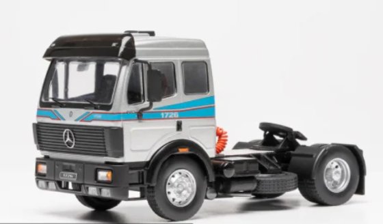 Mercedes SK 88 zilver 1/43 IXO