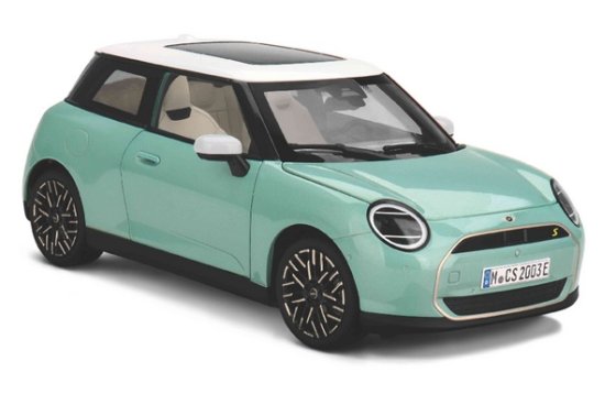 MINI Cooper SE 2023 schaalmodel 1/18 Dealer Model
