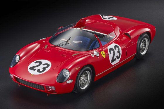 Ferrari 250P Spider 1/12 schaalmodel door TOPMARQUES
