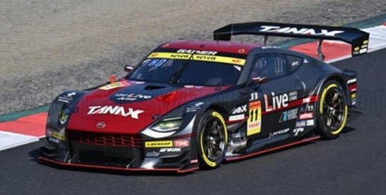Nissan Fairlady Z N°11 Gainer Tanax GT300 Super GT 2026 modèle réduit 1/43 de Spark