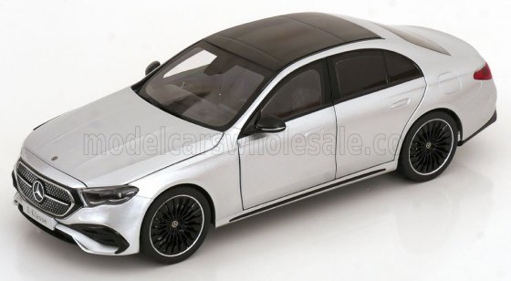 Mercedes-Benz E-Klasse W214 AMG Line 2023 schaalmodel 1/18 van iScale