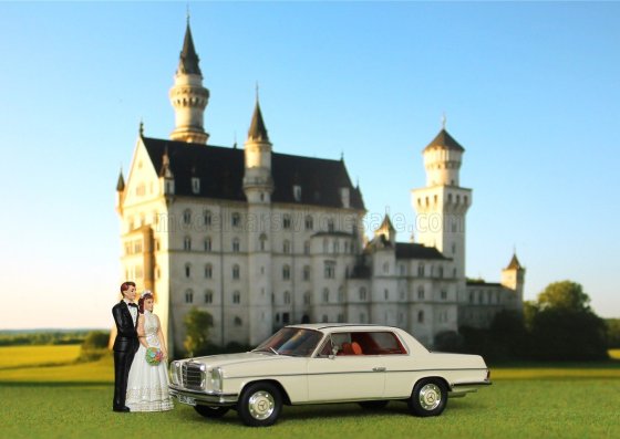 MERCEDES BENZ - S-CLASS 280C COUPE (W111) 1968 -  JUST MARRIED - WEDDING WITH 2 FIGURES - WHITE