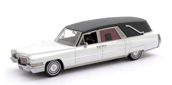 CADILLAC - SUPERIOR FUNERAL CAR - HEARSE - 1970 